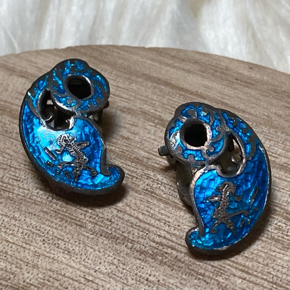 Vintage Siam Sterling Silver Shiny Blue Clip Ons